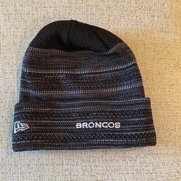 DENVER BRONCOS NEW ERA NFL FOOTBALL TD KNIT HAT CUFF BEANIE BLACK/WHITE GRAY NEW - Picture 3 of 4